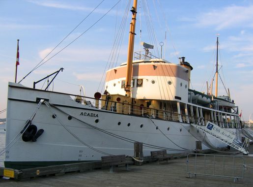 File:CSS Acadia 1.jpg - Wikimedia Commons