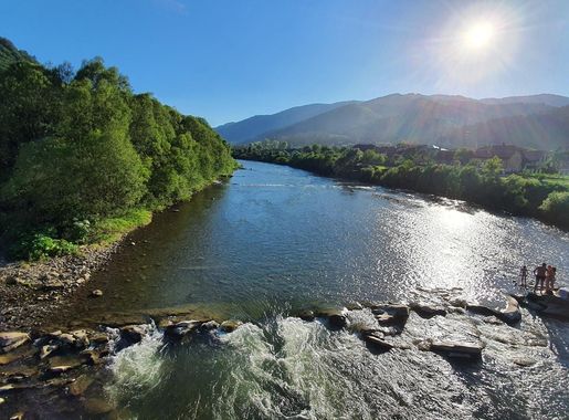 File:Skole Beskids National Nature Park, the river Opir 01.jpg - Wikimedia  Commons