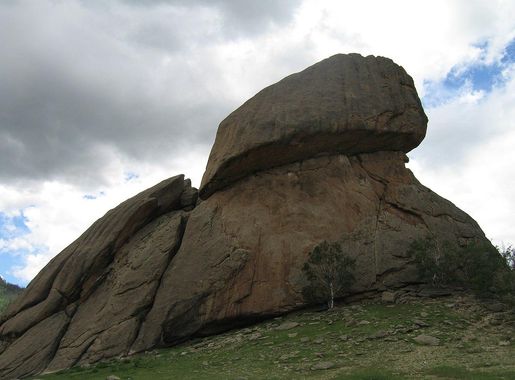 File:Turtle Rock Mongolia.jpg - Wikimedia Commons