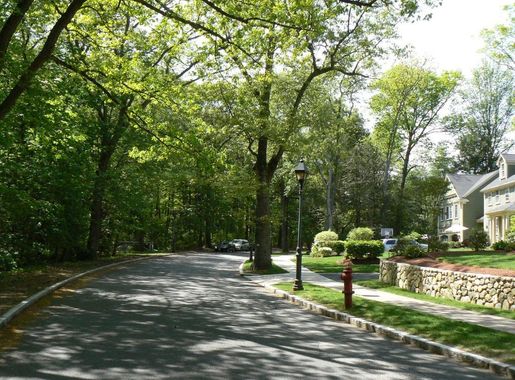 File:MiddlesexFells WinchesterMA HillcrestParkway.jpg - Wikimedia Commons