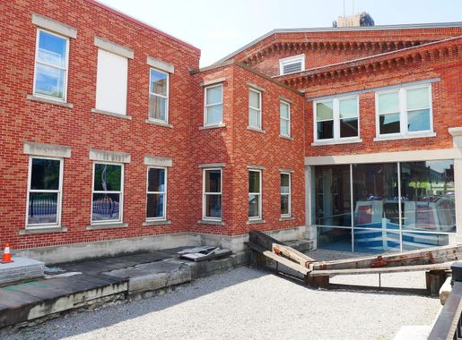 File:Erie Canal museum exterior.jpg - Wikimedia Commons