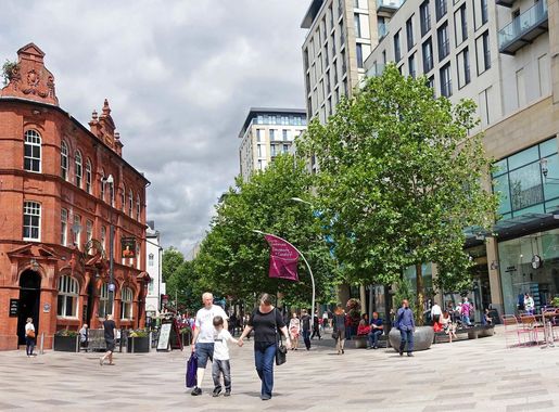 File:Cardiff The Hayes.jpg - Wikimedia Commons