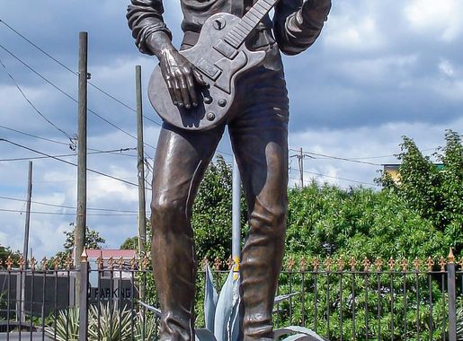 File:Bob Marley - Statue - Kingston - Jamaica.jpg - Wikimedia Commons