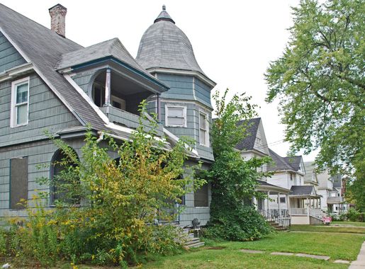 File:Fairgrove Avenue Historic District Pontiac MI B.JPG - Wikimedia Commons