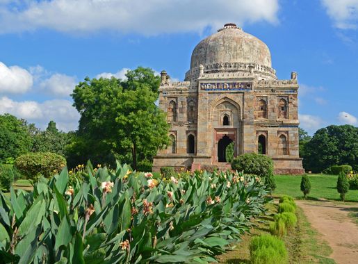 File:Shisha Gumbad (Lodhi Gardens).JPG - Wikimedia Commons