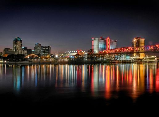 File:Downtown Shreveport, LA and the Texas Street Bridge (5892161678).jpg -  Wikimedia Commons