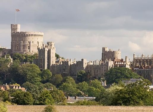 File:WindsorCastlePano-Wyrdlight.jpg - Wikimedia Commons