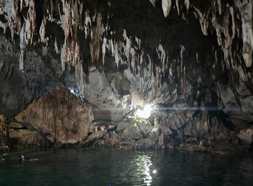 File:Snorkeling in Hinagdanan Cave.jpg - Wikipedia