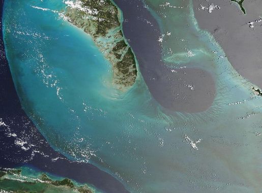 Fil:Great Bahama Bank and Andros Island (MODIS 2019-07-24).jpg – Wikipedia
