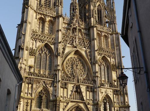File:Cathédrale de Toul-Façade.JPG - Wikimedia Commons