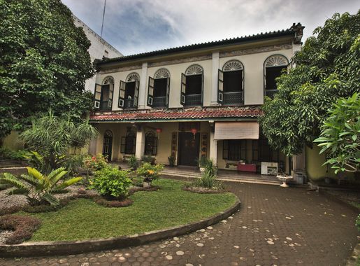 Berkas:Skewed Front View, Tjong A Fie Mansion, Medan.jpg - Wikipedia bahasa  Indonesia, ensiklopedia bebas
