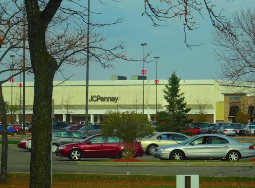 File:JCPenney® East Towne Mall - panoramio.jpg - Wikimedia Commons