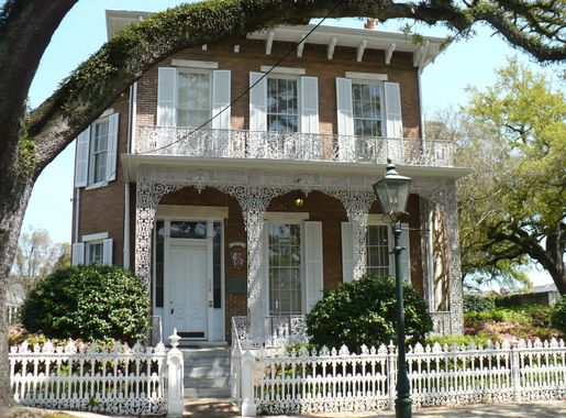 File:256 Joachim Street Richards DAR House Mobile AL 01.jpg - Wikimedia  Commons