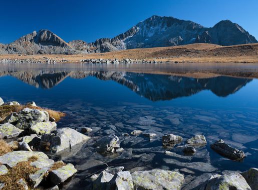 File:Pirin Tevno ezero IMG 6620.jpg - Wikimedia Commons