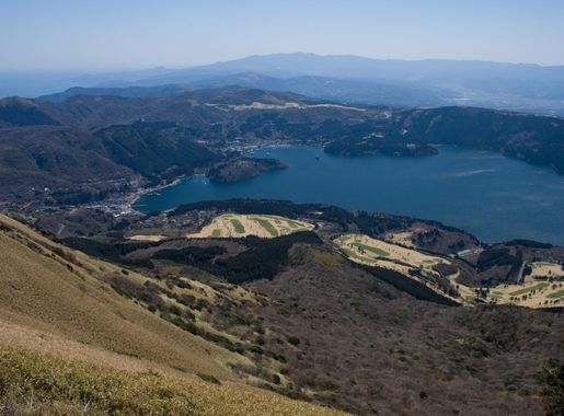File:Lake Ashi from Mt.Komagatake 03.jpg - Wikipedia