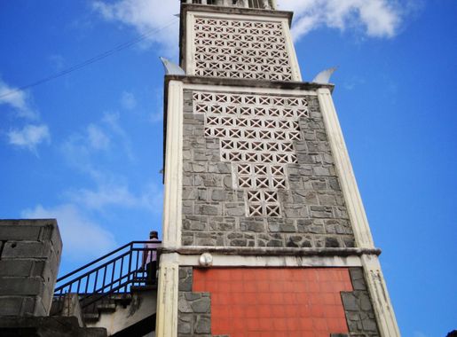 Fichier:Tsingoni minaret.jpg — Wikipédia