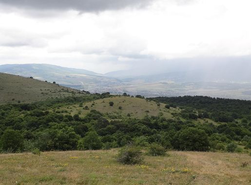 File:View from Ostritsa to Vitosha mountain.JPG - Wikimedia Commons