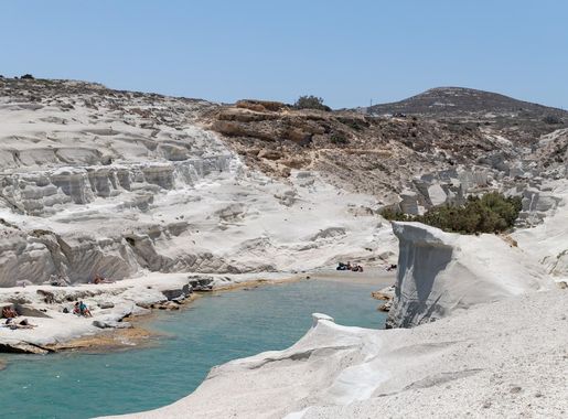 File:Sarakiniko Beach on the island of Milos, Greece.jpg - Wikimedia Commons