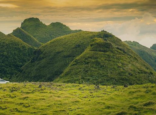 File:Badian Highlands Panoramic View.jpg - Wikimedia Commons
