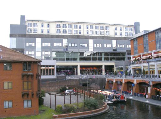 File:The Mailbox 02.jpg - Wikimedia Commons