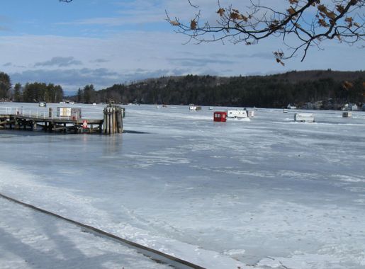 File:Ice houses Alton Bay.jpg - Wikipedia