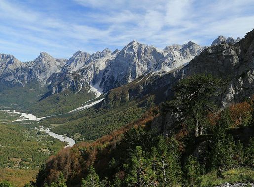 File:2013-10-05 Valbona, Albania 8806.jpg - Wikimedia Commons