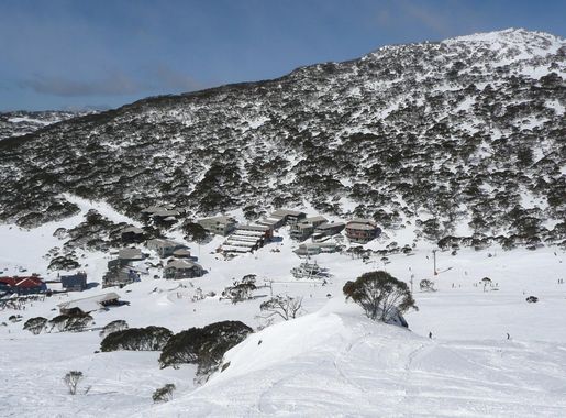 File:Charlotte Pass Village in August.jpg - Wikipedia