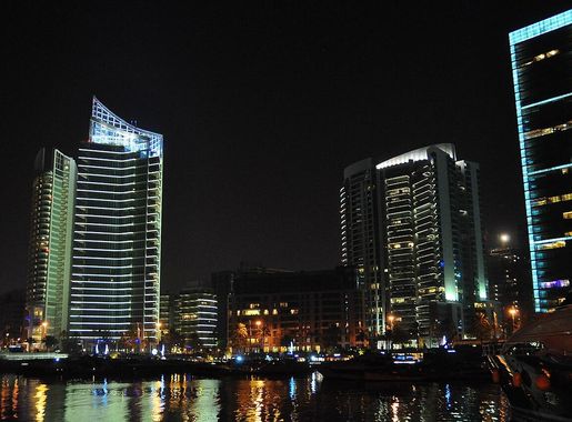 File:Zaitunay Bay, Downtown Beirut, Lebanon.jpg - Wikipedia