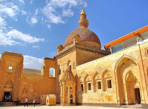 Dosya:Ishak Pasha Palace1454.jpg - Vikipedi