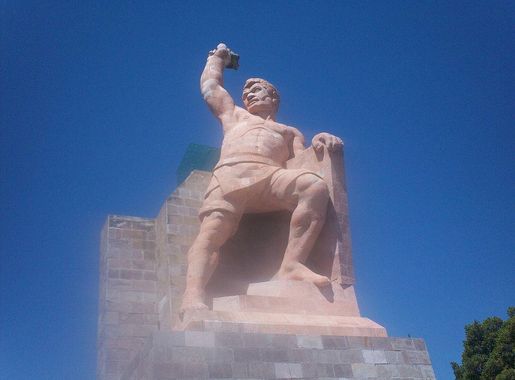 File:El Pípila Guanajuato.JPG - Wikimedia Commons