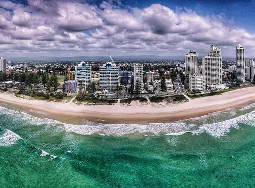 File:Aerial panorama of Surfer's Paradise.jpg - Wikipedia