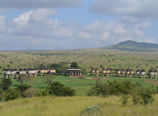 File:Salt Lick Game Lodge from the south in the Taita Hills Wildlife  Sanctuary, Kenya 2.jpg - Wikimedia Commons