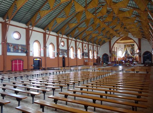 File:Cathedral Basilica of Our Lady at Kabgayi - Outside Muhanga-Gitarama -  Rwanda.jpg - Wikimedia Commons