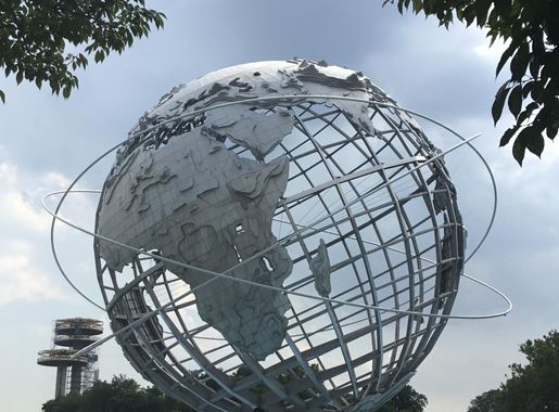File:Flushing Meadows Corona Park Unisphere 001.jpg - Wikimedia Commons