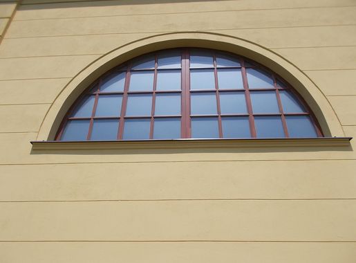 File:Holy Name of Mary Church, arched window. - Torbágy.jpg - Wikimedia  Commons