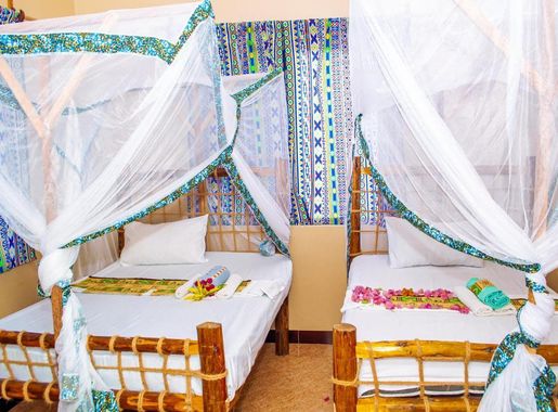 Bamboo Inn Nungwi-2Minutes Walk To The Beach: 2 star Hotel with a Minimum  Price 250000TZS| UPDATED FOR 2025 | zanzibarhotelstoday.net