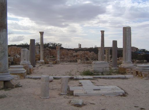 File:Remains of the Basilica of Justinian in Sabratha - Libya.JPG -  Wikimedia Commons