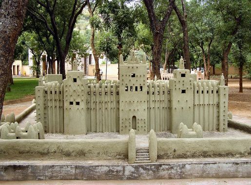 File:BamakoDjenné 01.JPG - Wikimedia Commons