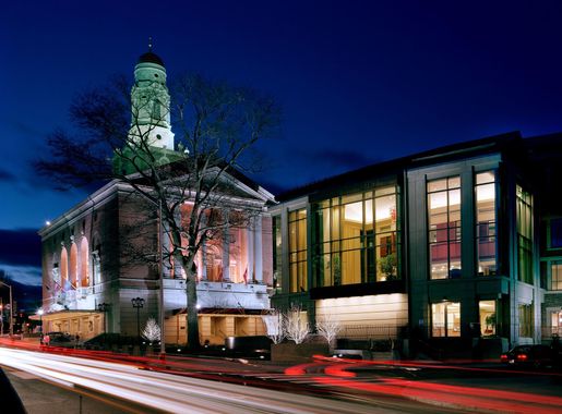 File:The Bushnell outside high res photo.jpg - Wikimedia Commons