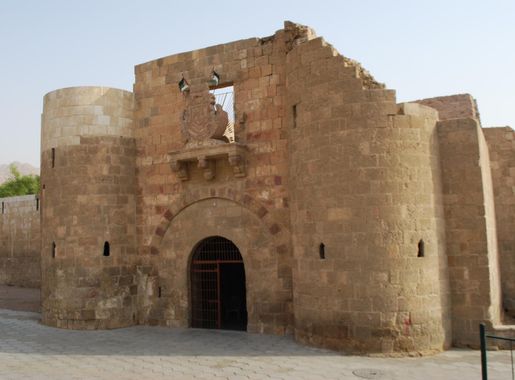 File:20100927 aqaba026.JPG - Wikimedia Commons