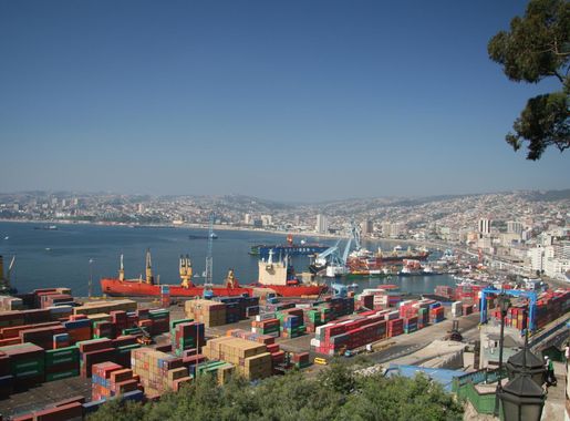 Archivo:Valparaiso's Port and cityscape.jpg - Wikipedia, la enciclopedia  libre