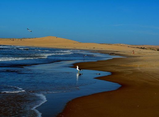 File:Barra de Valizas - panoramio.jpg - Wikimedia Commons