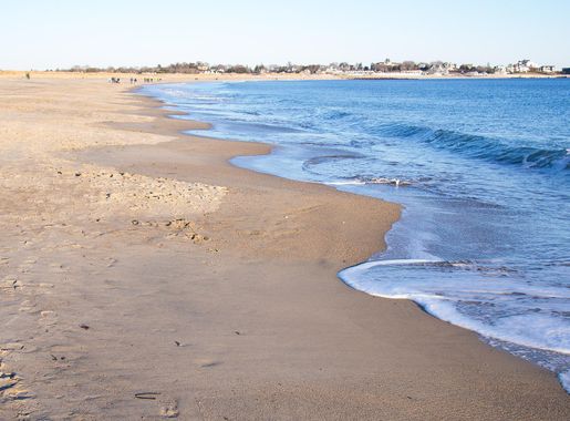 File:Beach cusps at Napatree Point (52404).jpg - Wikimedia Commons