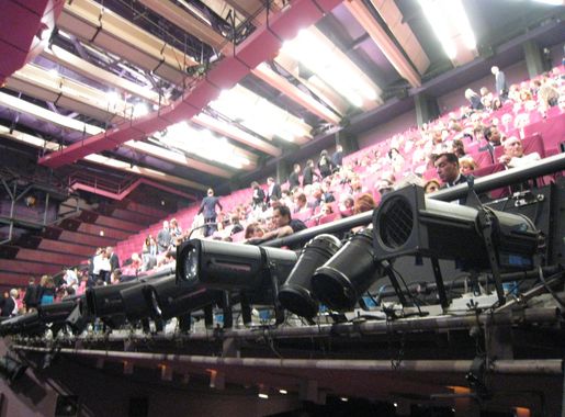 File:Inside the Palais des Festivals et des Congrès.jpg - Wikimedia Commons