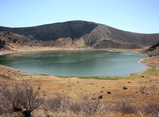 File:Flamingo Lake 01.jpg - Wikimedia Commons