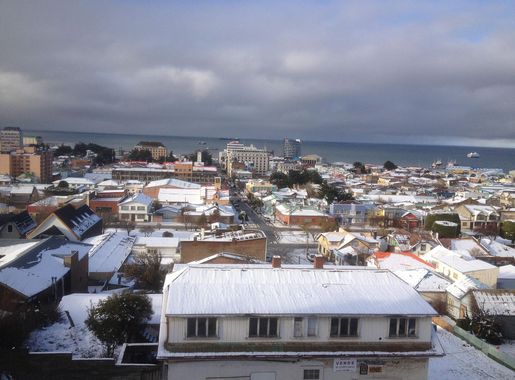 File:Punta Arenas con nieve.jpeg - Wikimedia Commons