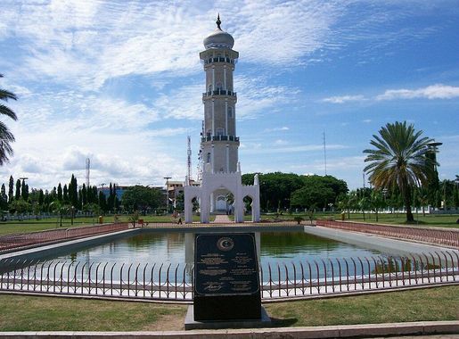 Berkas:Tugu Modal Aceh.JPG - Wikipedia bahasa Indonesia, ensiklopedia bebas