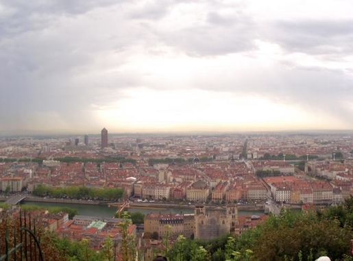 File:Lyon view.jpg - Wikimedia Commons