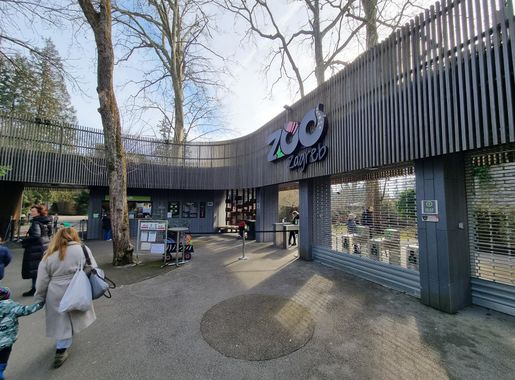 File:Maksimir zoo entrance.jpg - Wikipedia