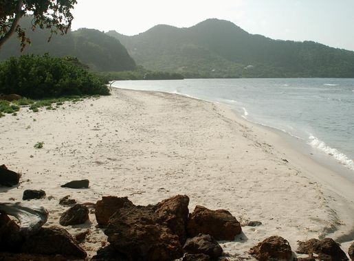 File:BigSandBeachUnion.jpg - Wikimedia Commons